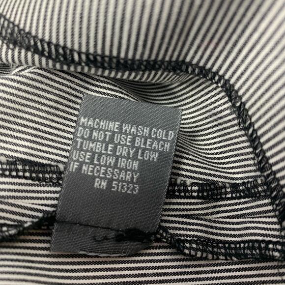 Kenneth Cole Reaction Short Sleeve Blazer Women 12 Pin Stripe Business Casual - Picture 11 of 12